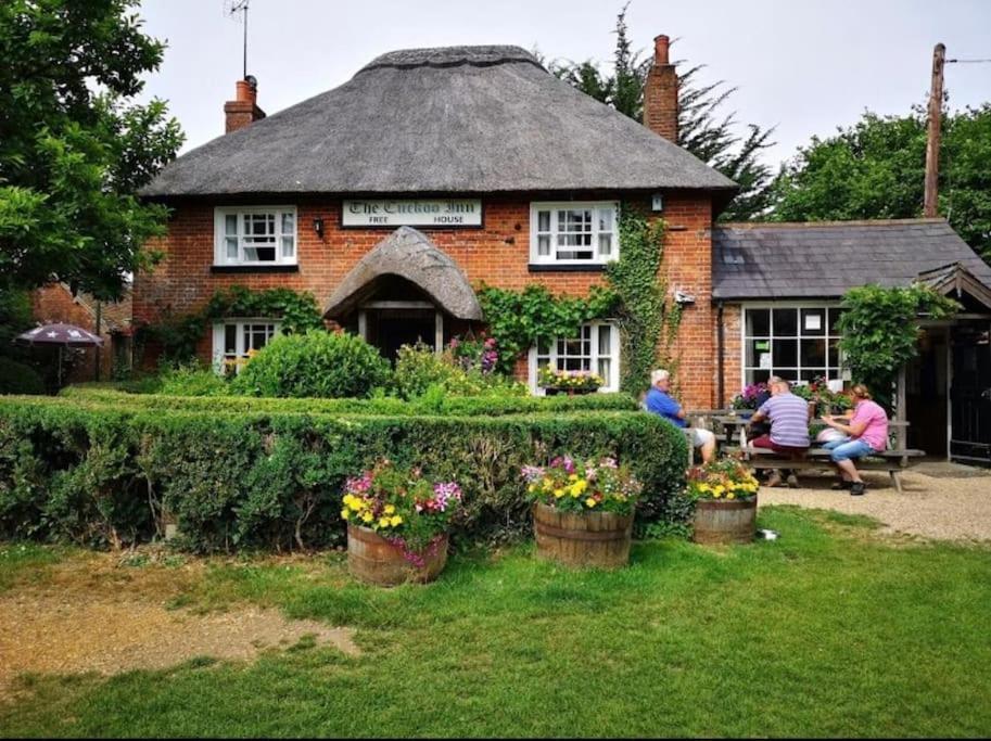 The Swish - New Forest Get Away Redlynch  Buitenkant foto